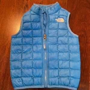 North face vest